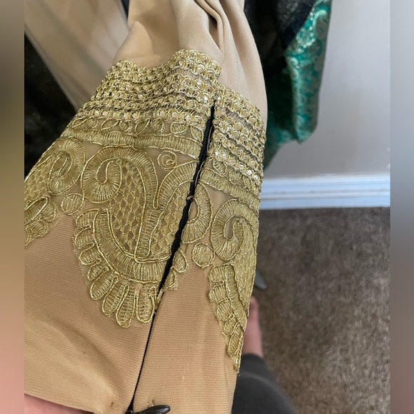 Beautiful Arabian kaftan gold, green and black dress, matching pants - Picture 3 of 16